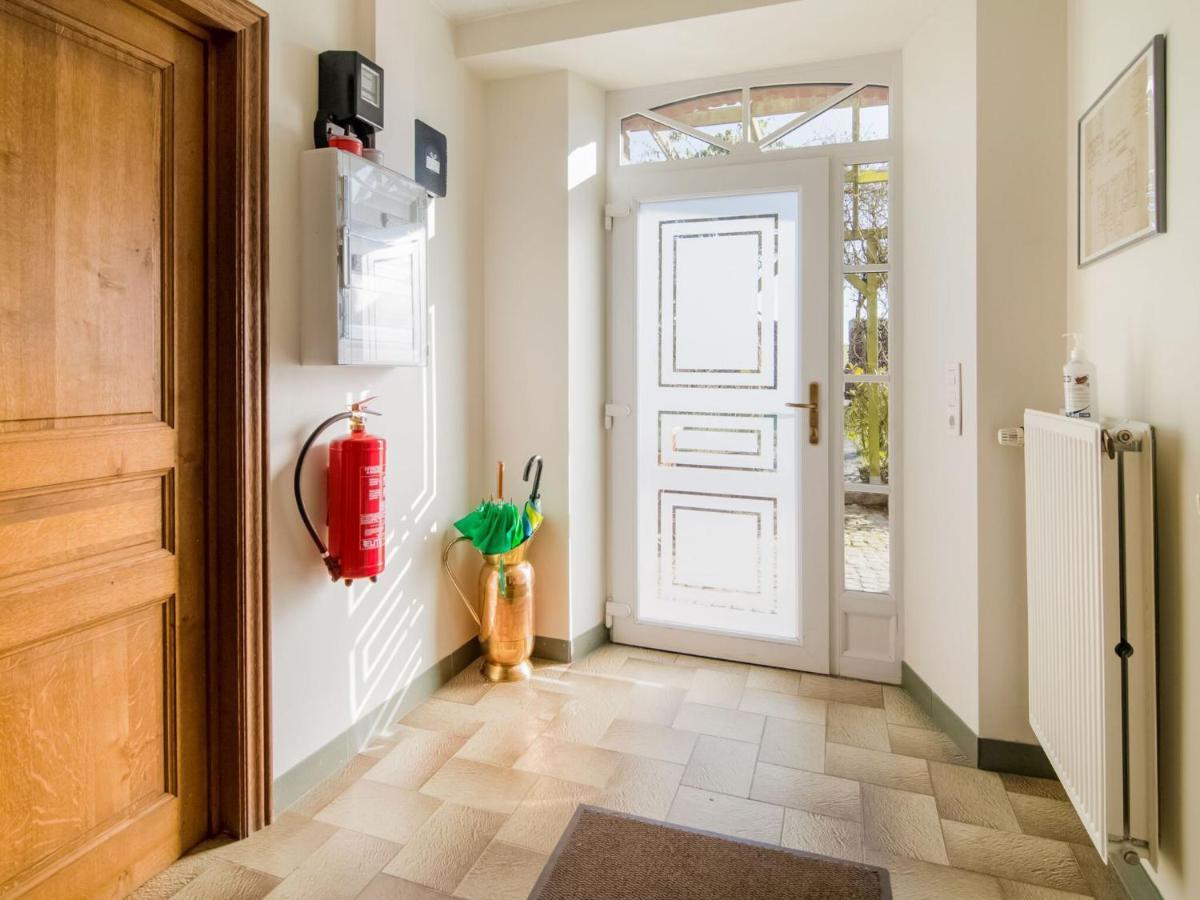 Pretty Farmhouse In Houffalize With Courtyard Экстерьер фото